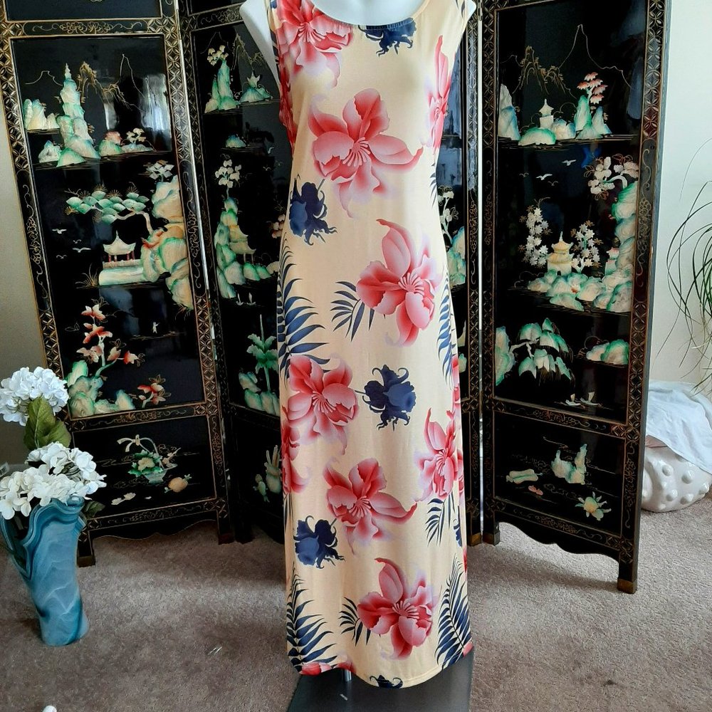 Stunning Aloha Print Maxi Dress